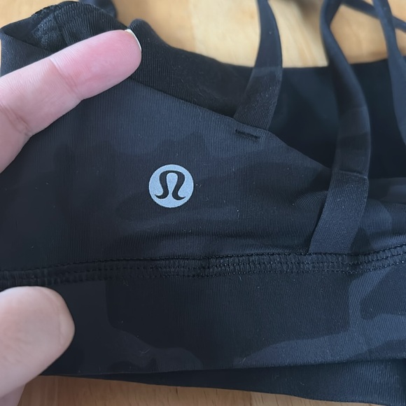 Lululemon Energy Bra - Picture 6 of 8